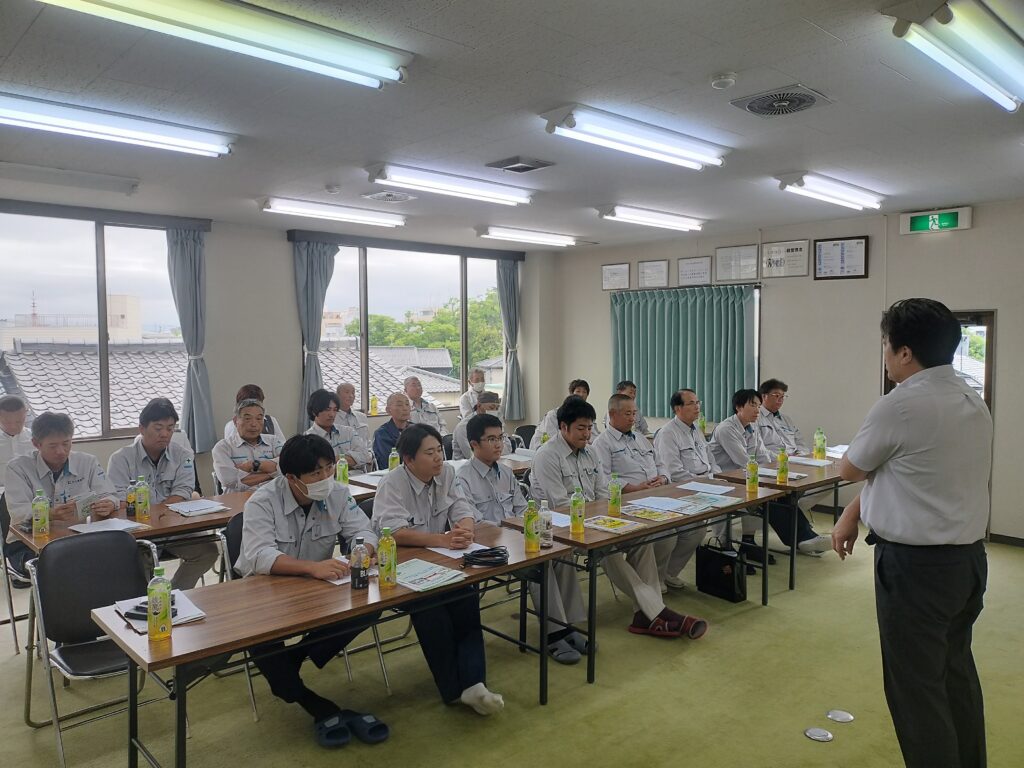 令和6年度事業報告会・令和6年度後期安全大会・社員研修会